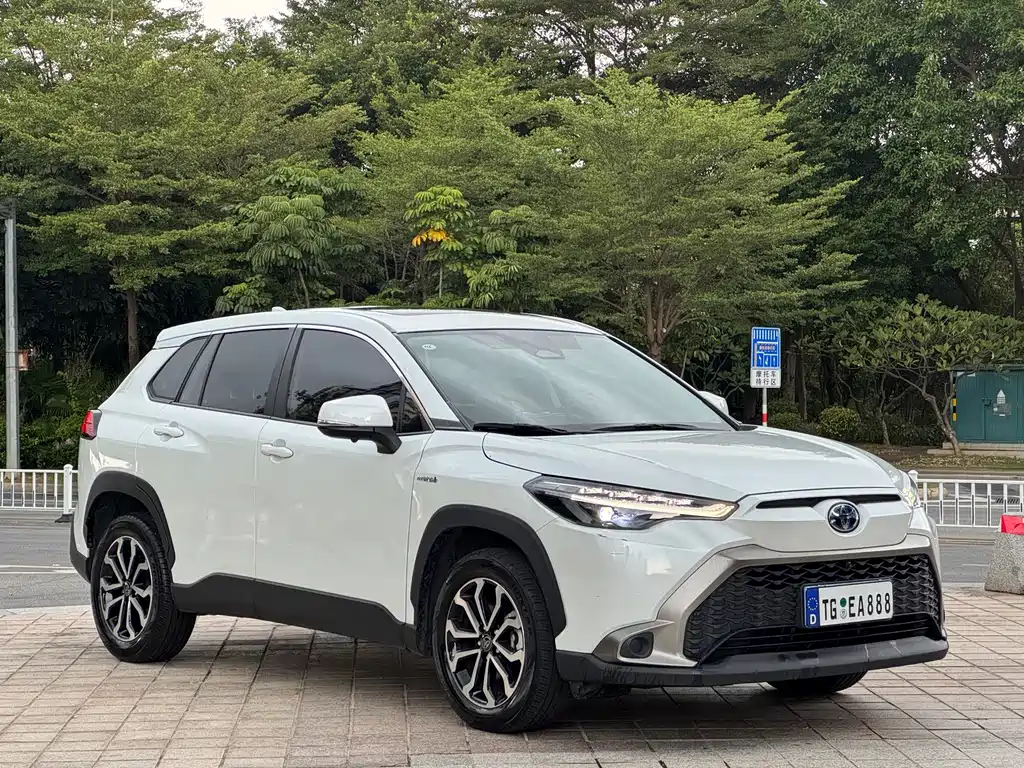 Toyota Frontlander — миниатюра 3