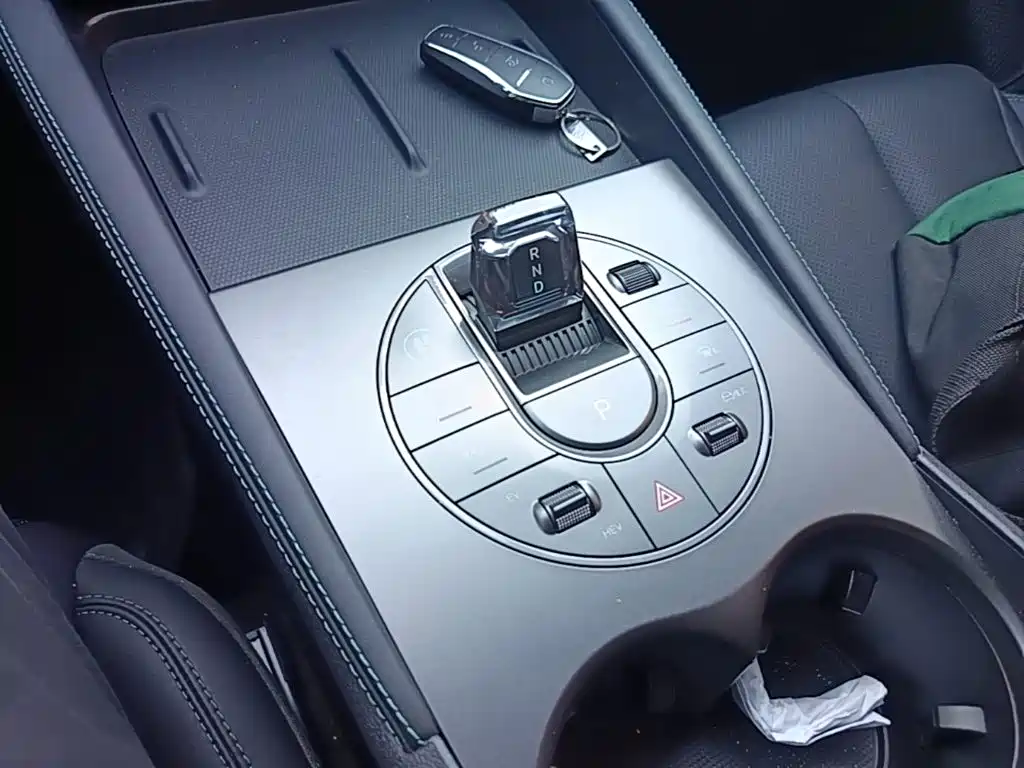 BYD Seal 06 — миниатюра 14