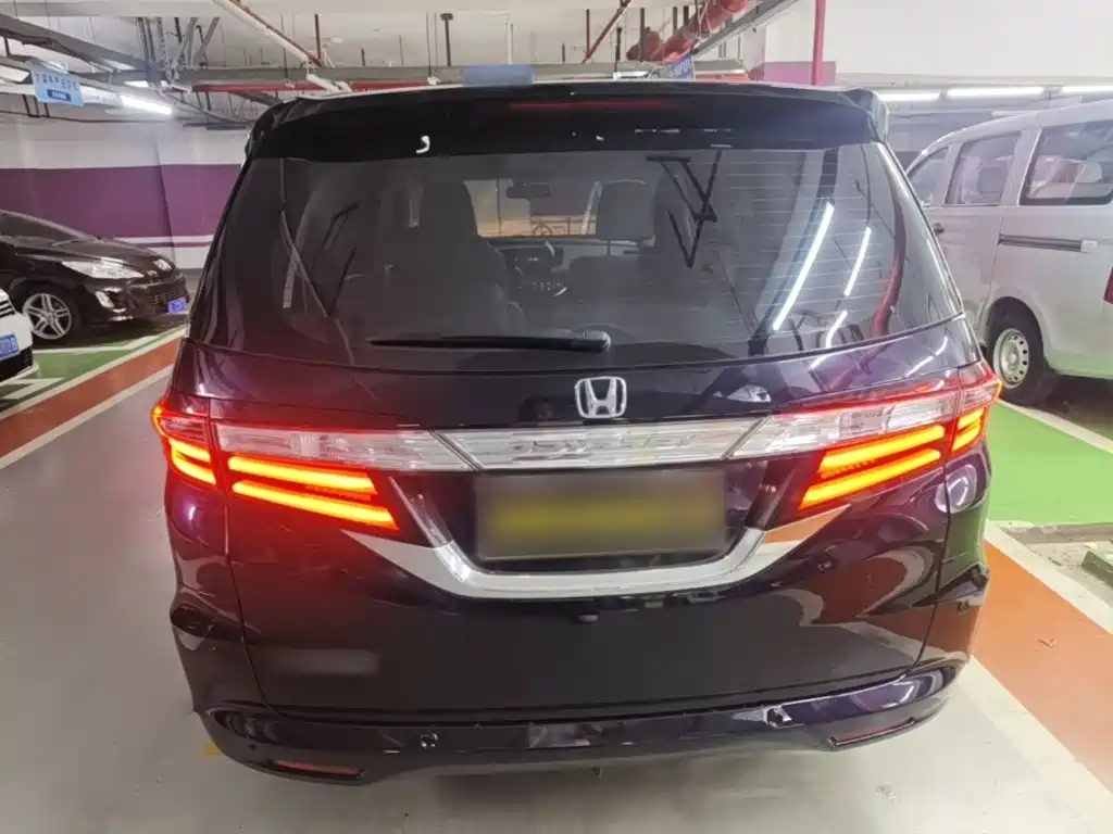 Honda Odyssey — миниатюра 6