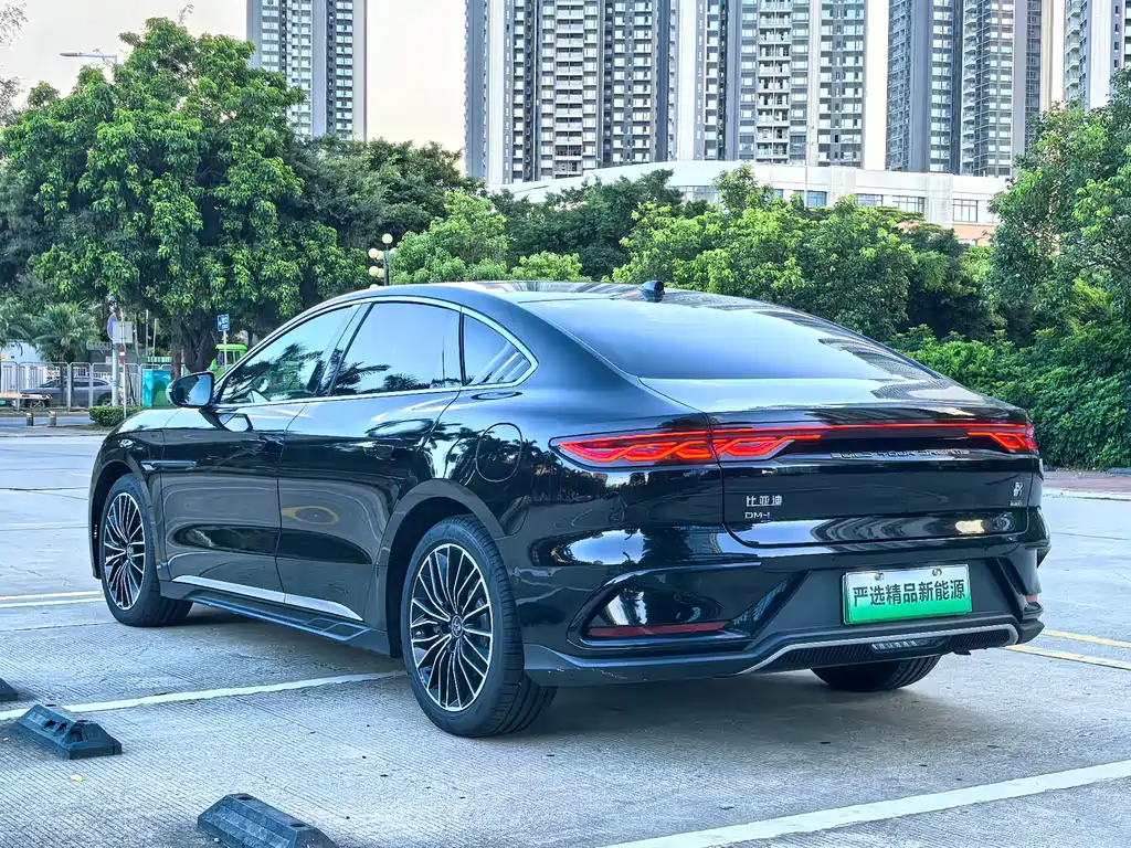 BYD Han 2025 DM-i Smart Drive 125KM Flagship