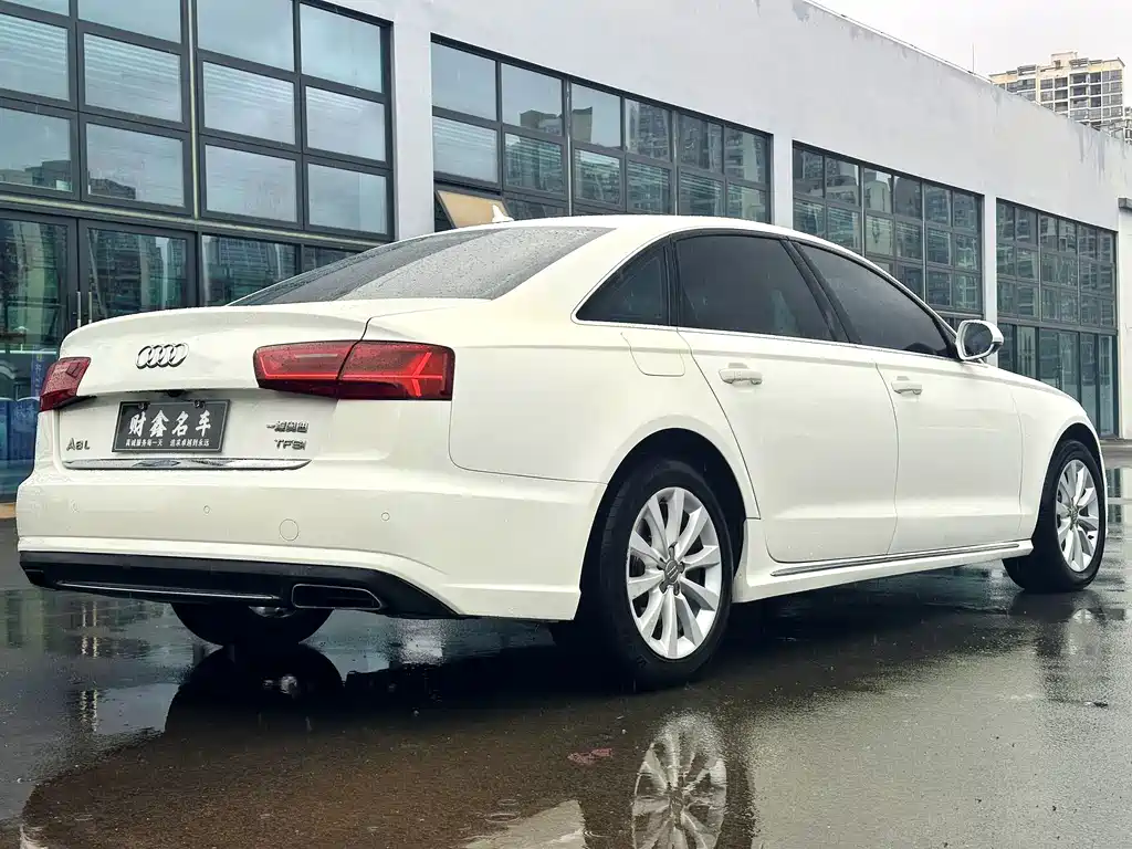 Audi A6L — миниатюра 13