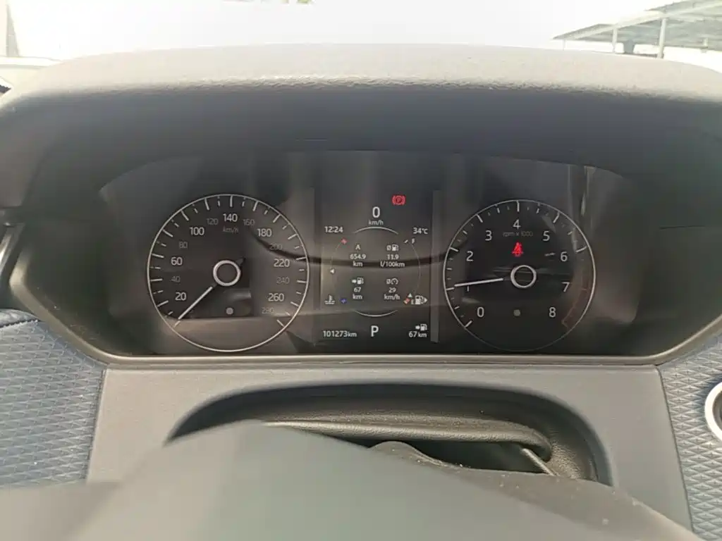 Land Rover Velar — миниатюра 12