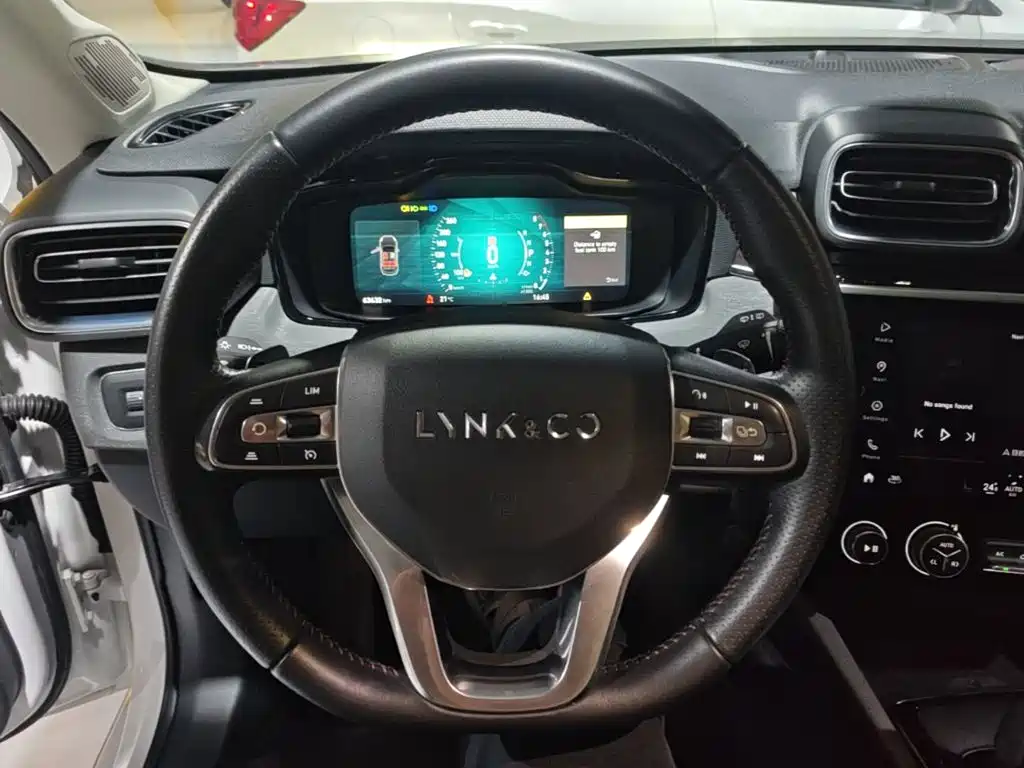 Lynk & Co 02 — миниатюра 11