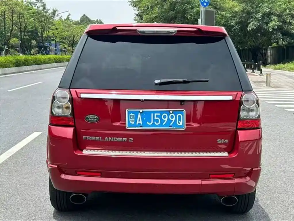Land Rover 2 012 2.0T Si4 HSE