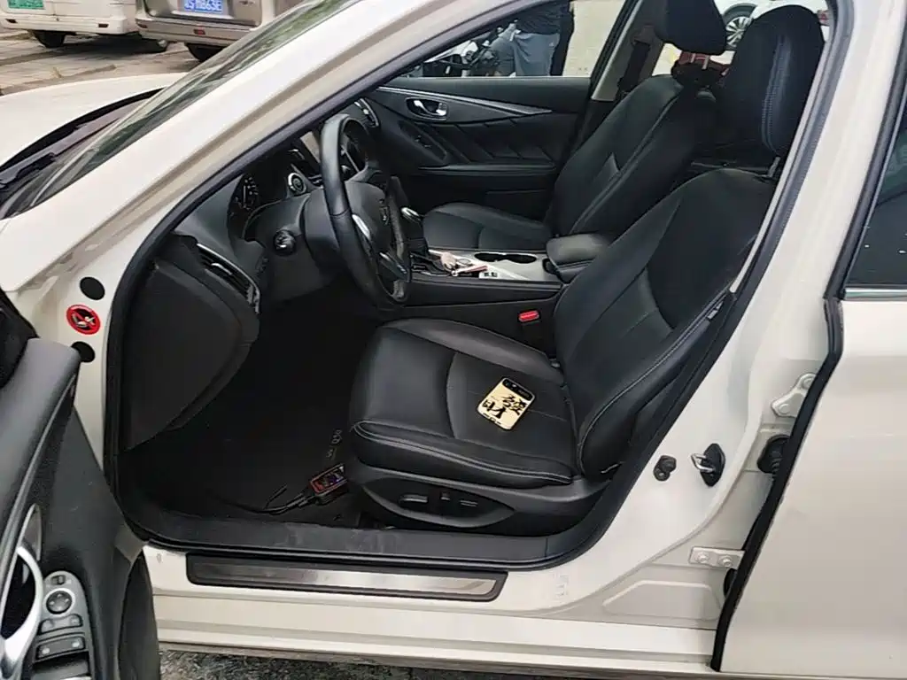 Infiniti Q50L — миниатюра 15