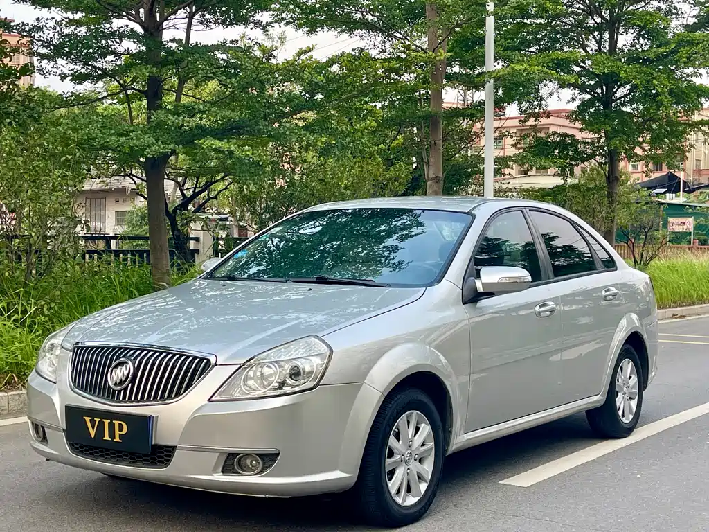 Buick Excelle 2013