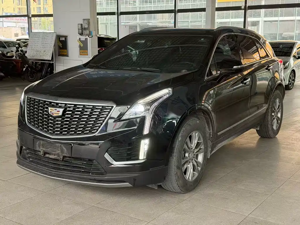 CADILLAC XT5