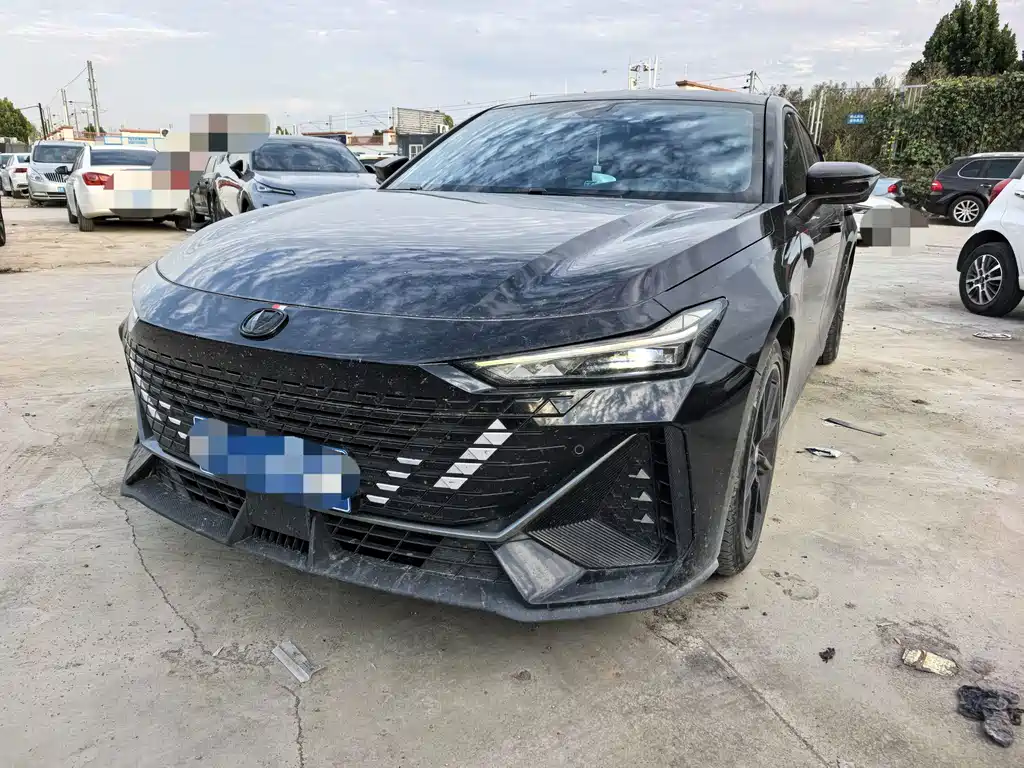 Changan UNI-V