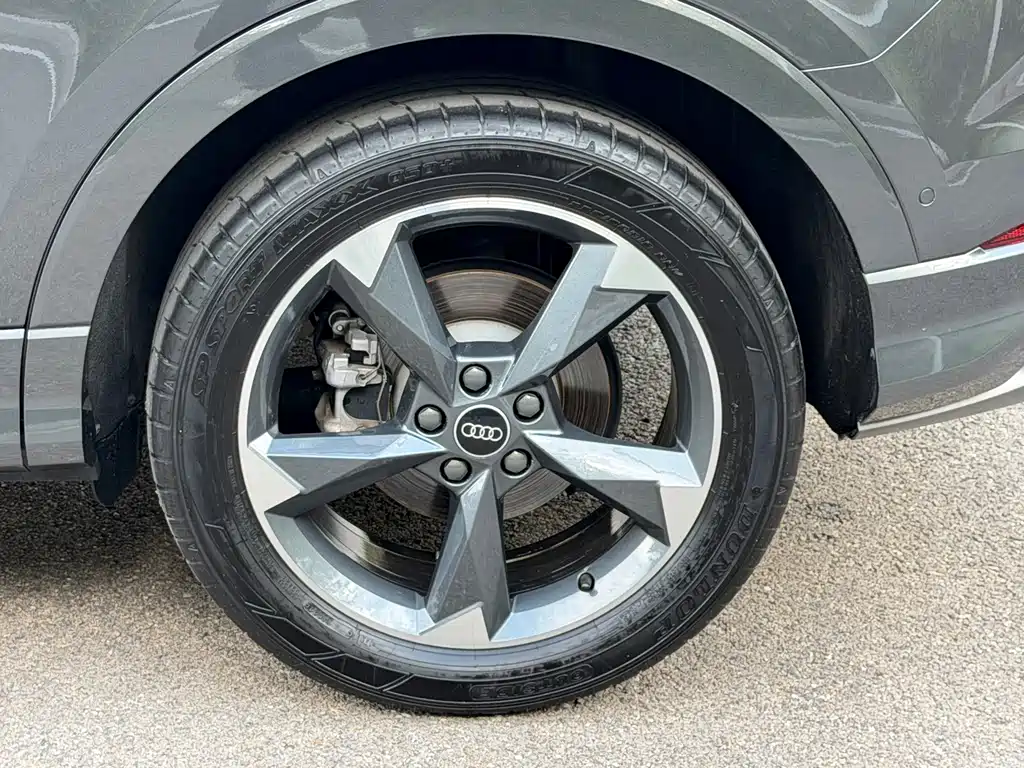 Audi Q3 — миниатюра 20