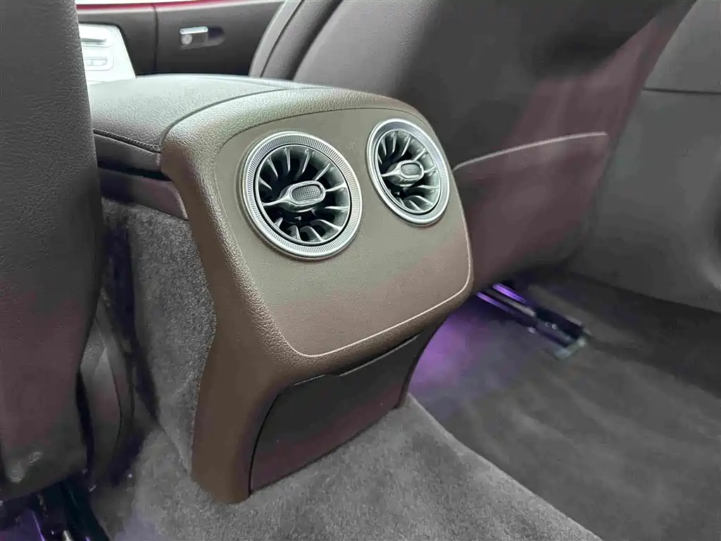 Mercedes-Benz CLS — миниатюра 23