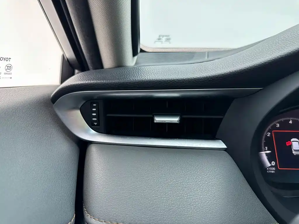 Toyota Venza — миниатюра 13