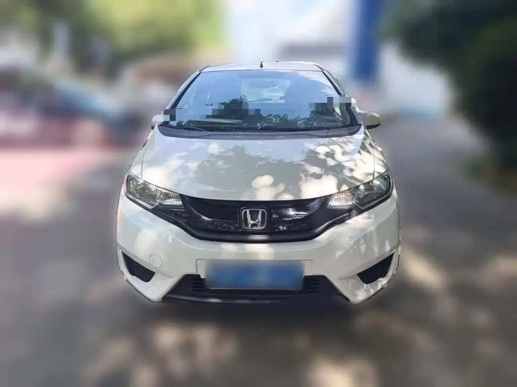 Honda Fit — миниатюра 5