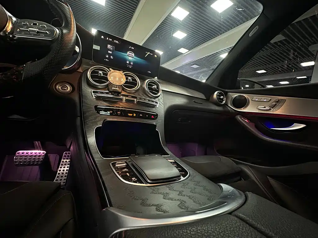 Mercedes-Benz GLC AMG — миниатюра 15