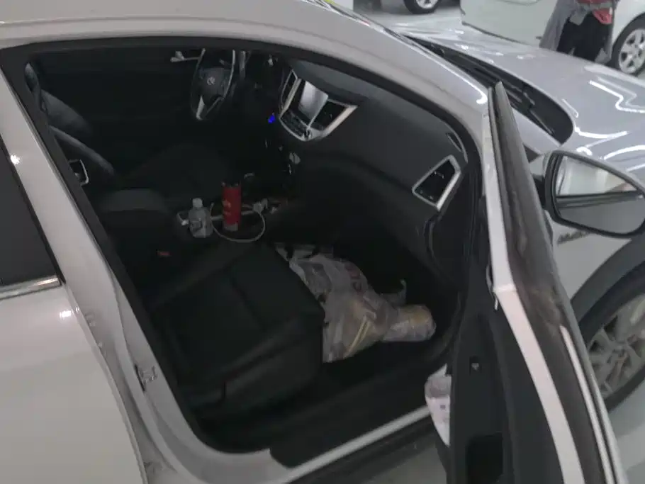 Hyundai Tucson — миниатюра 8