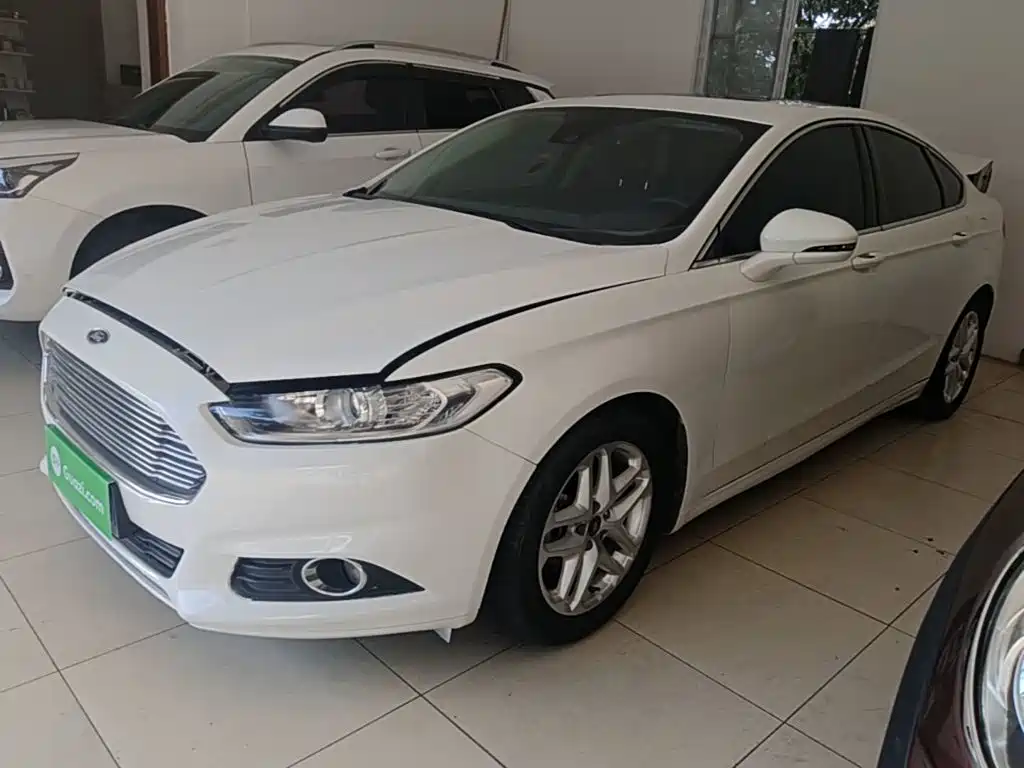 Ford Mondeo — миниатюра 2