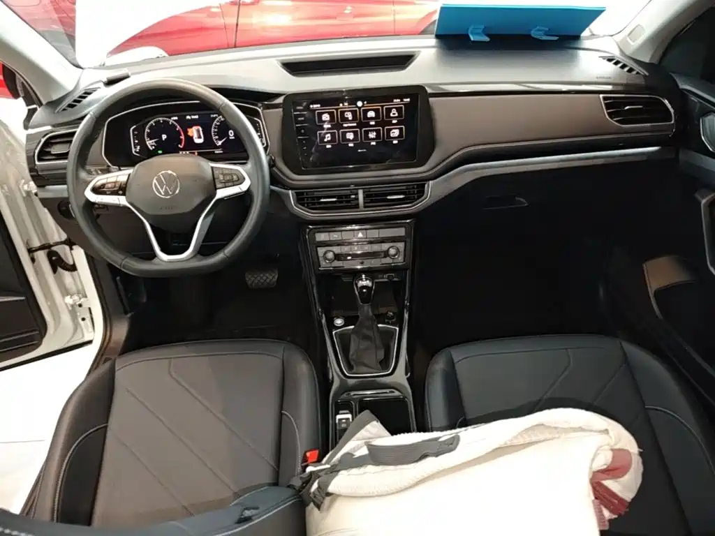 Volkswagen Tharu — миниатюра 10