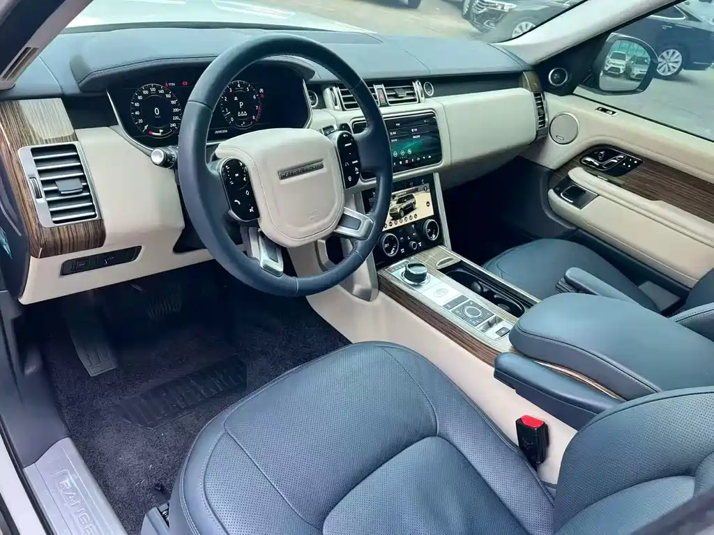 Land Rover Range Rover — миниатюра 6