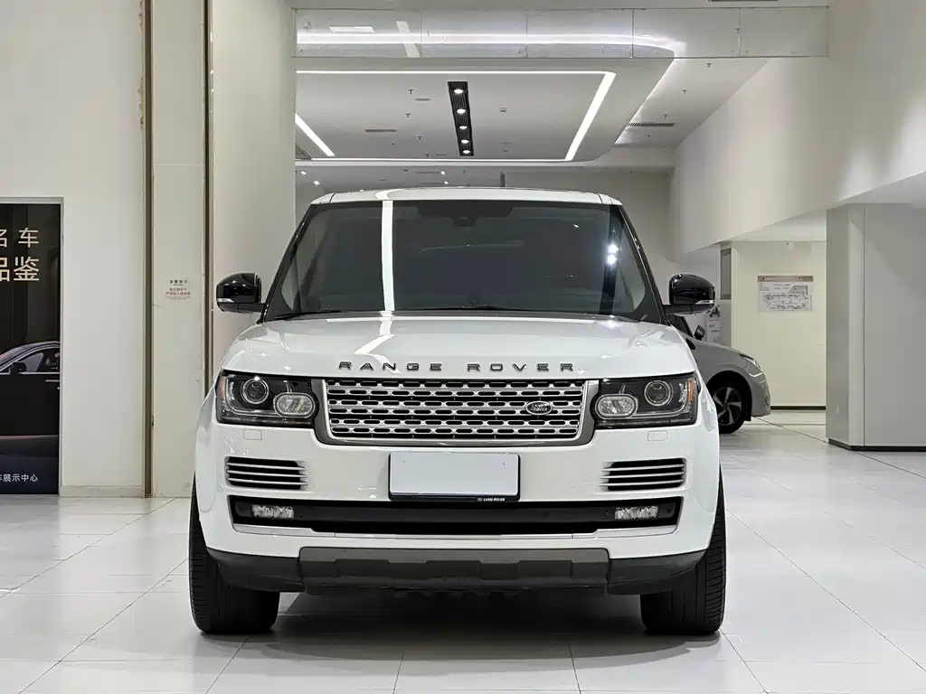 Land Rover Range Rover — миниатюра 2