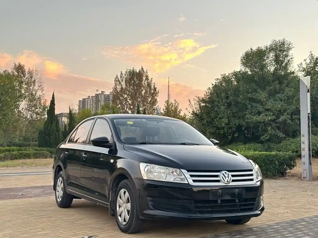 Volkswagen Santana — миниатюра 3