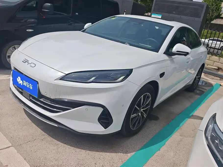 Byd 海豹06 2025