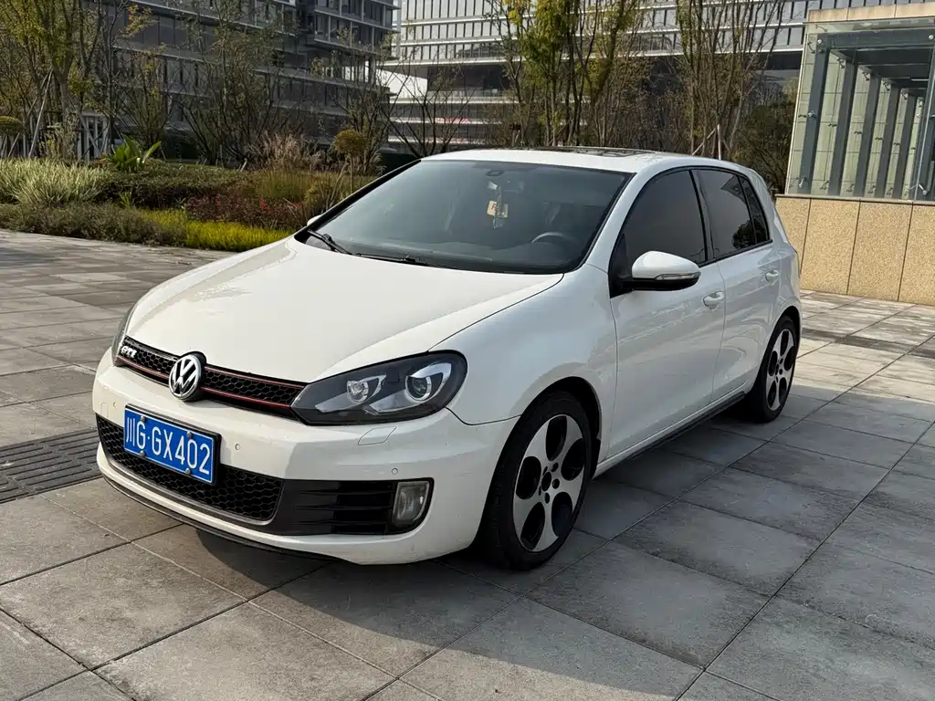 Volkswagen Golf GTI 2012