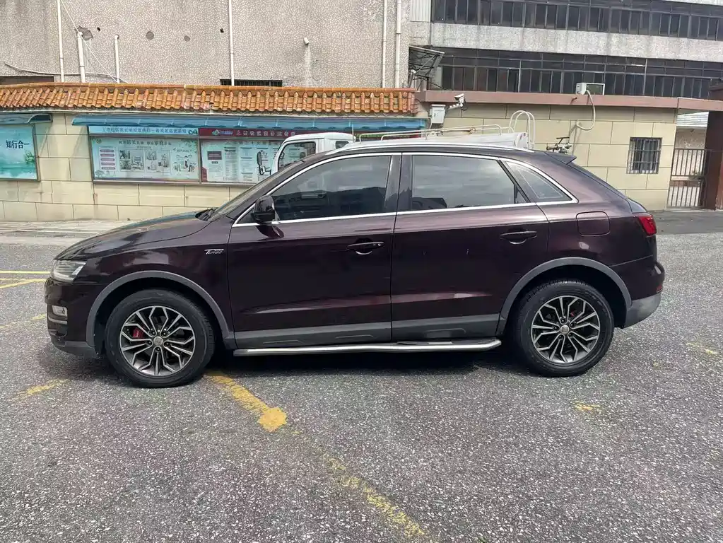 ZOTYE SR7