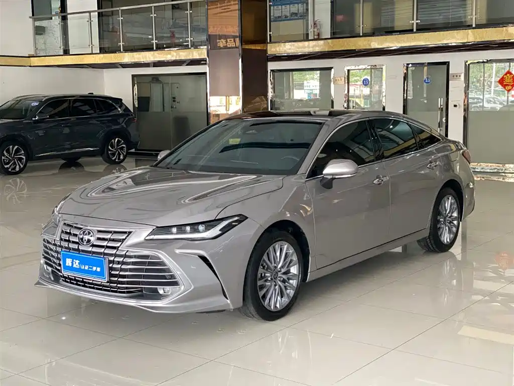 Toyota Avalon 2025