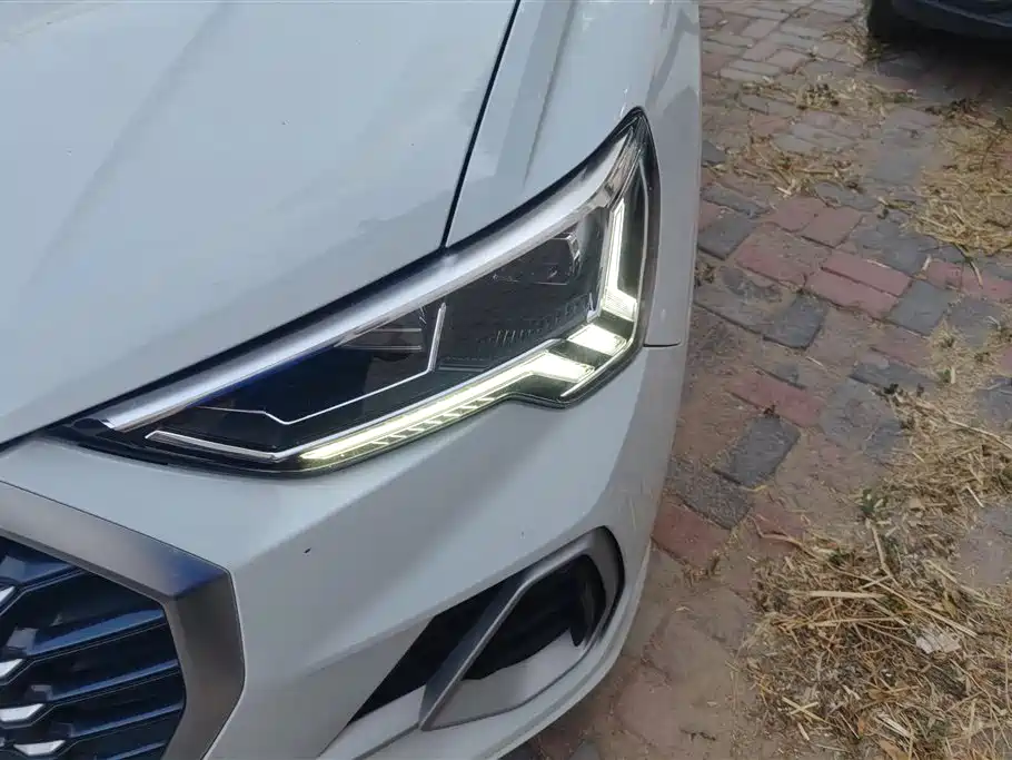 Audi Q3 2022 35 TFSI Fashion