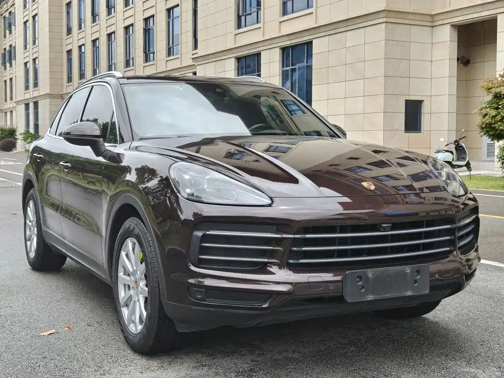 PORSCHE CAYENNE NEW ENERGY