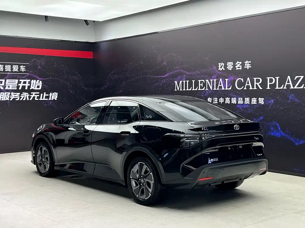 Toyota bZ3 — миниатюра 4