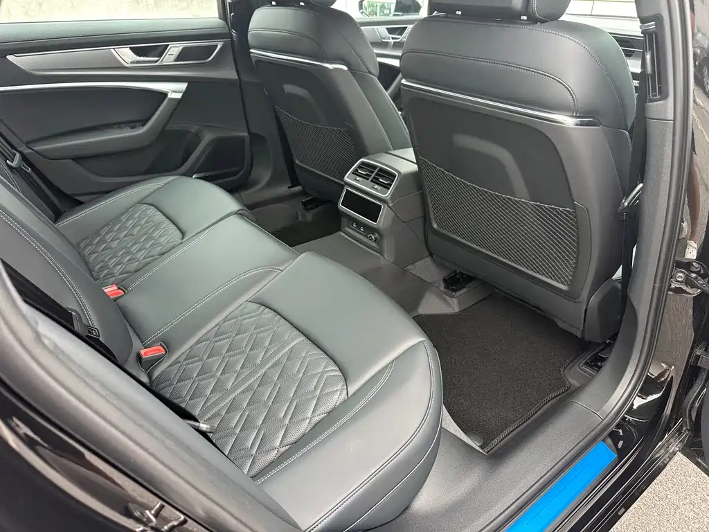 Audi A6L 2026 45 TFSI
