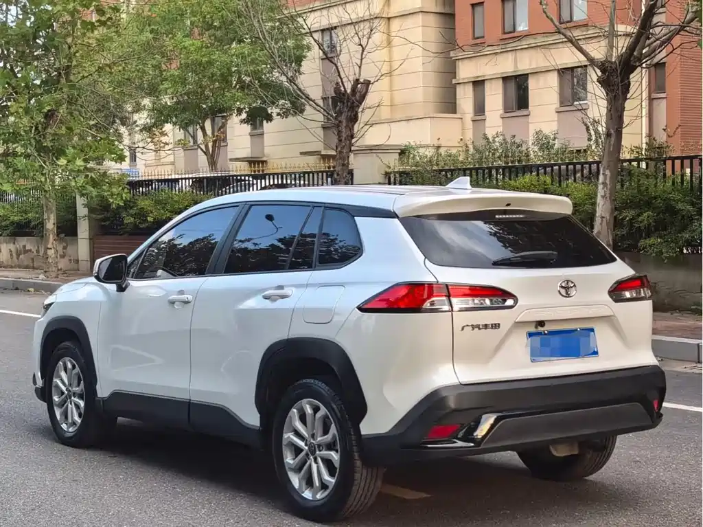 Toyota Frontlander — миниатюра 4