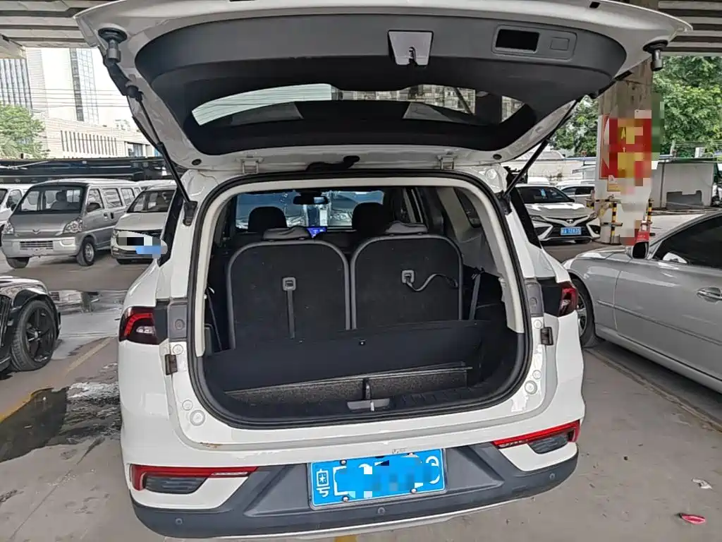 Geely Haoyue — миниатюра 19