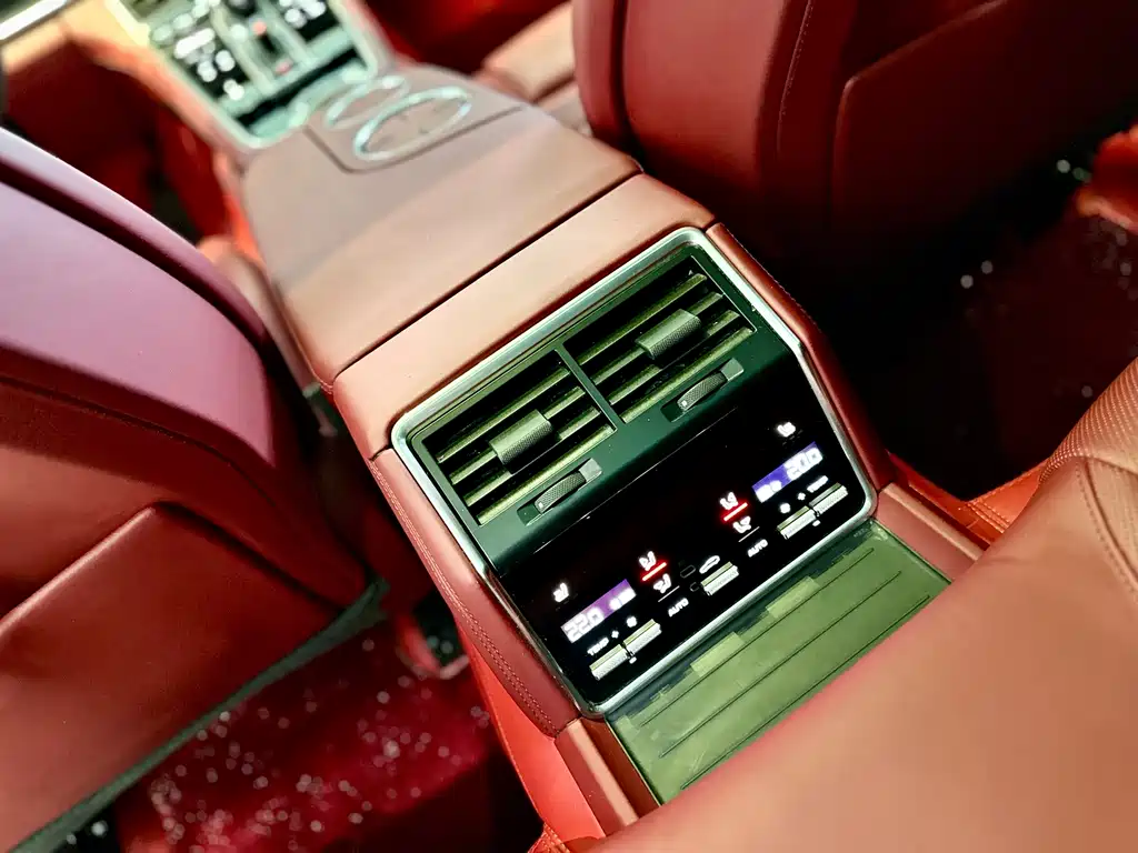 Porsche Panamera — миниатюра 15