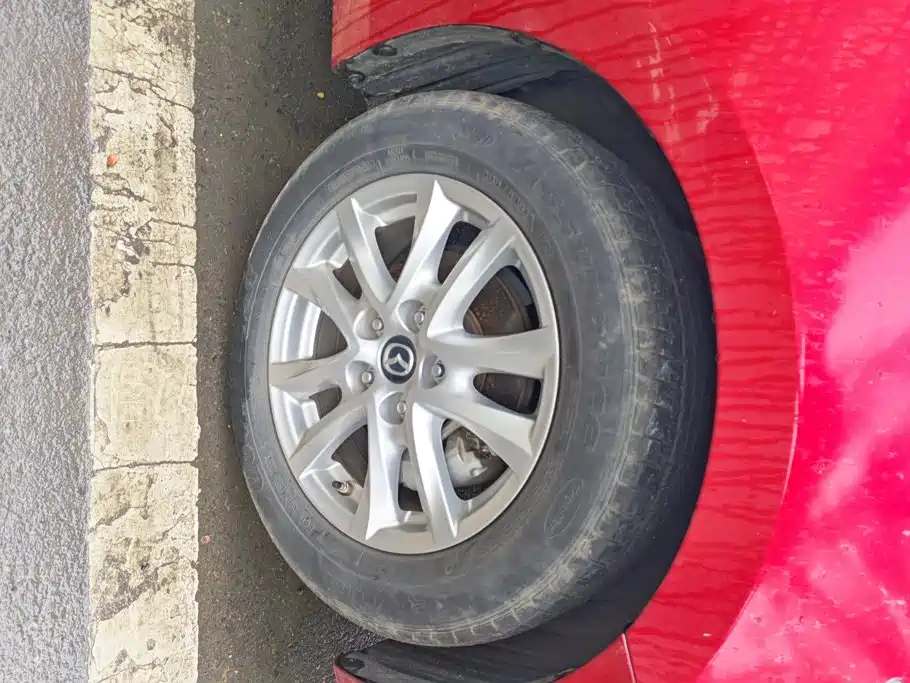 Mazda 3 Axela — миниатюра 6