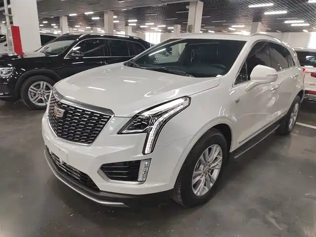 CADILLAC XT5