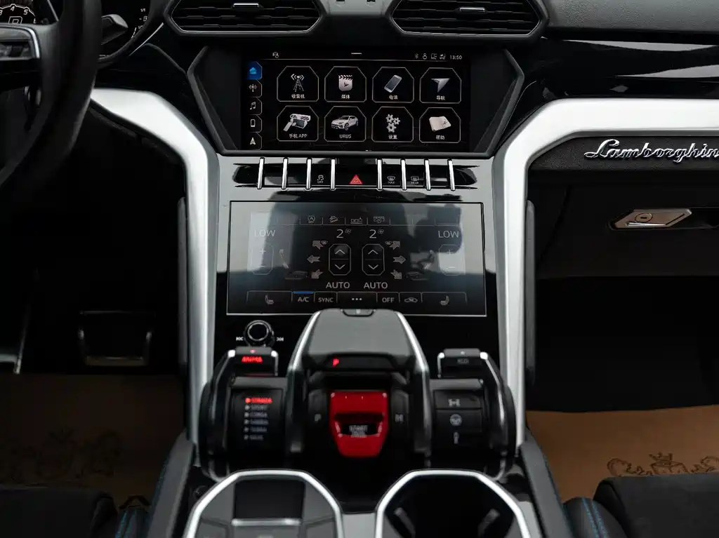 Lamborghini Urus — миниатюра 7