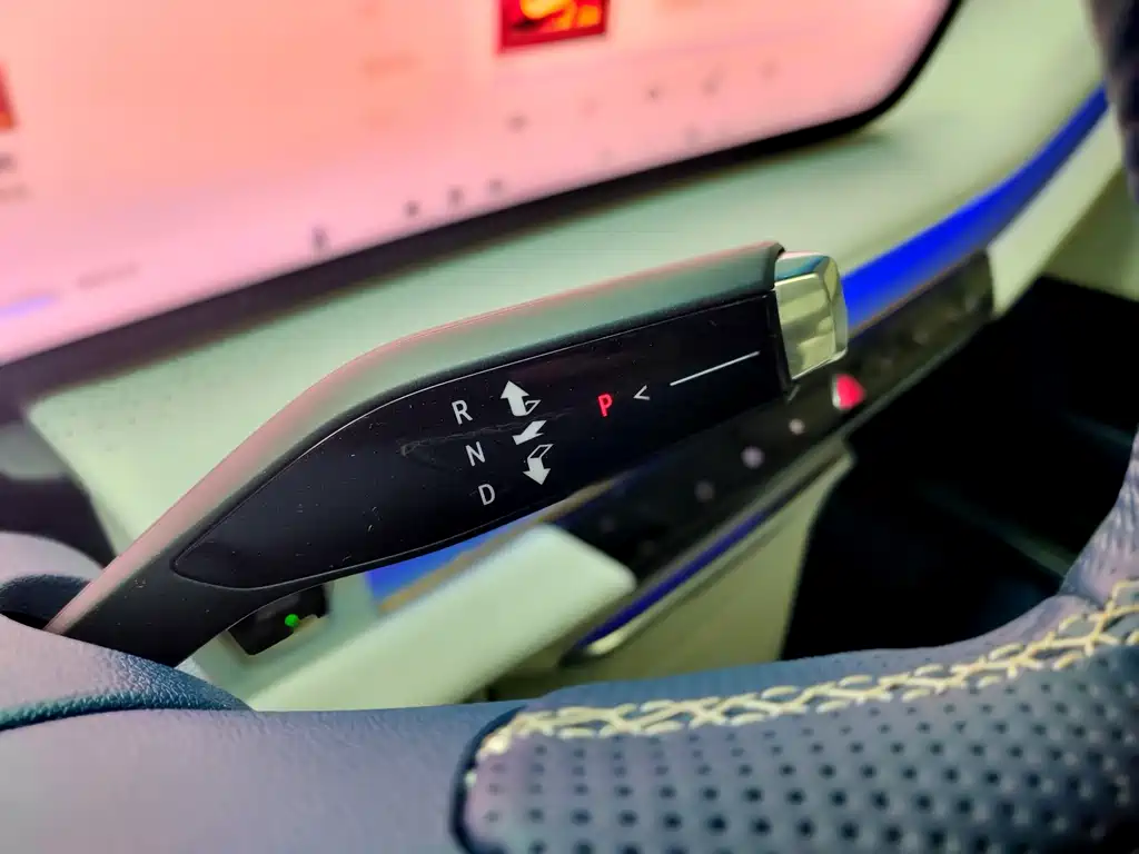 BUICK GL8 NEW ENERGY