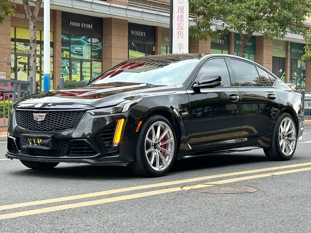 Cadillac CT5 2023