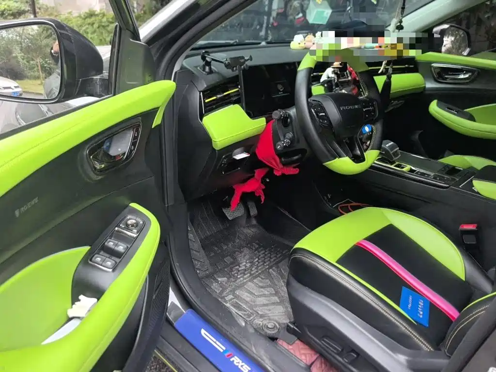 Roewe RX5 — миниатюра 17