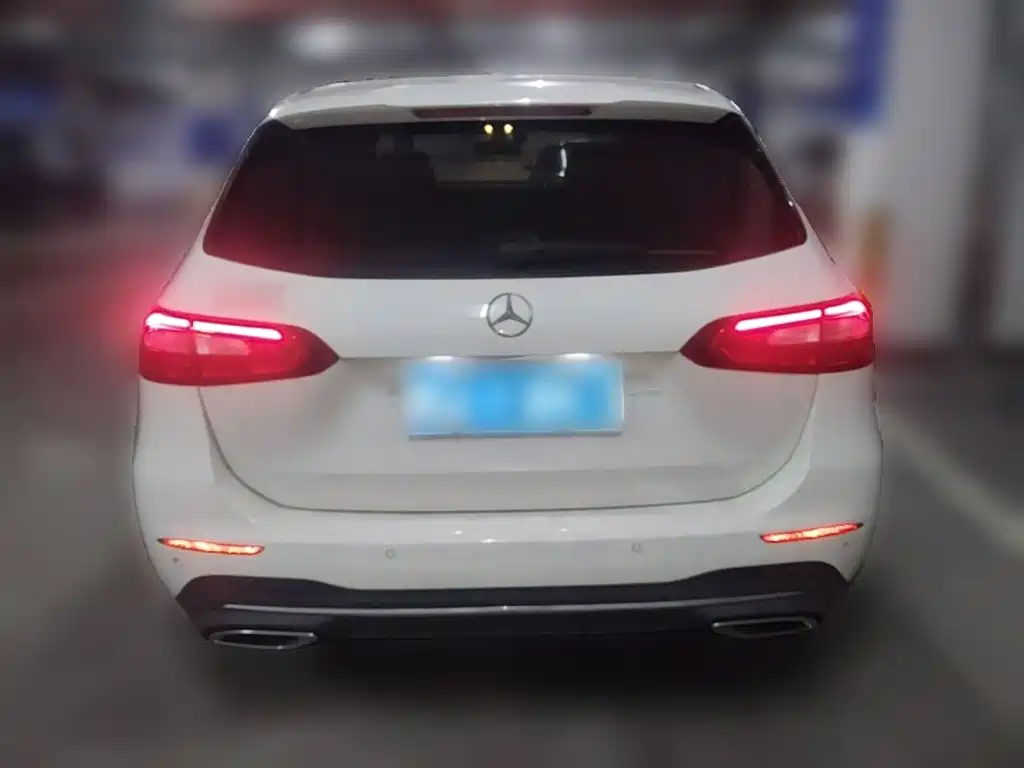 Mercedes-Benz B-Class — миниатюра 8