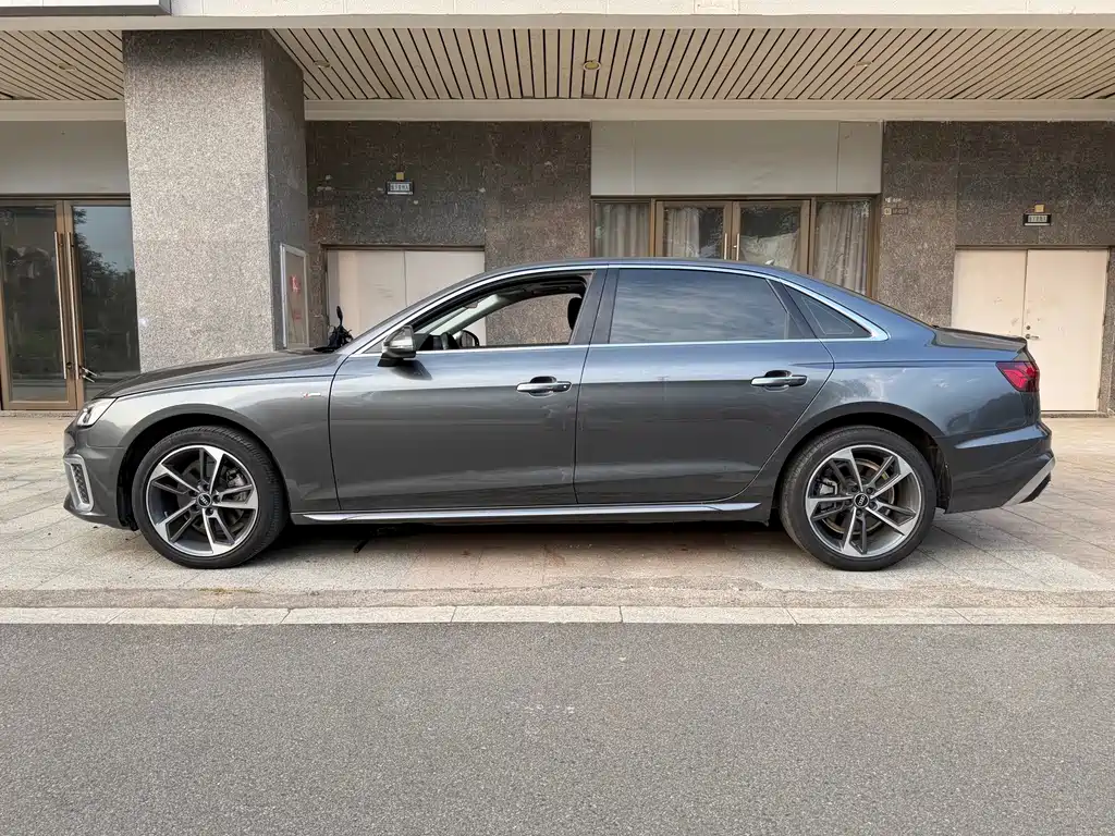 Audi A4L — миниатюра 4
