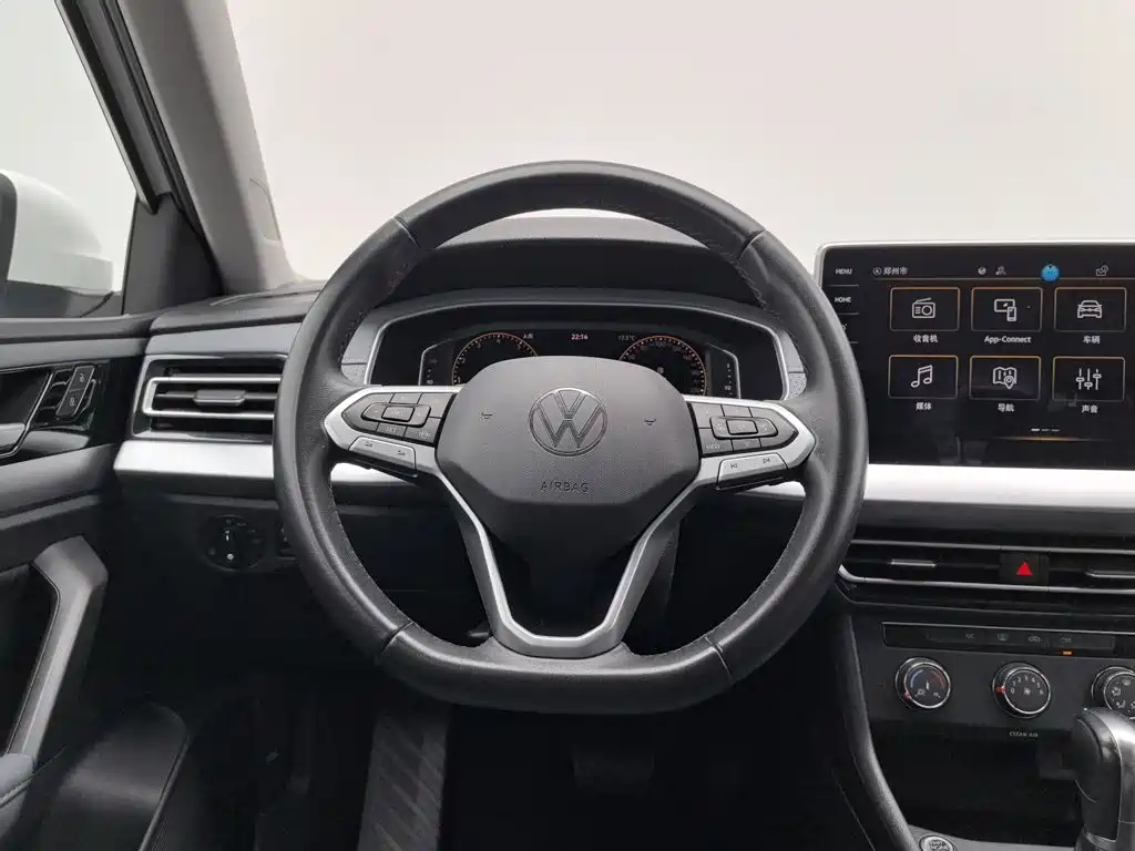 Volkswagen Lavida — миниатюра 11