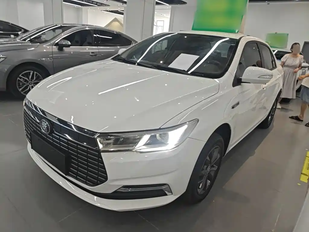 BYD Qin NEV