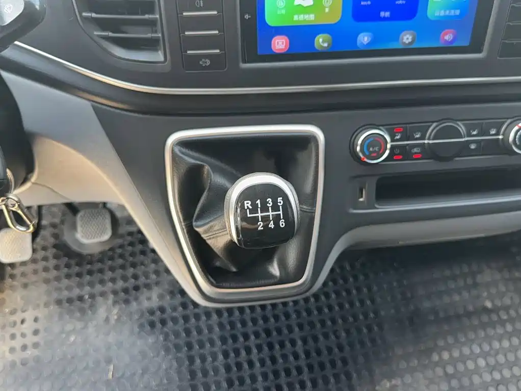 MAXUS V80 — миниатюра 11