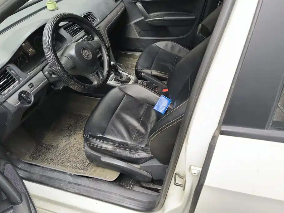 Volkswagen Lavida — миниатюра 9