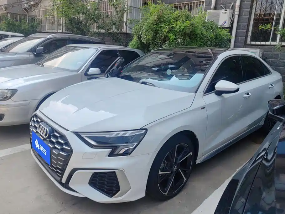 奥迪A3 2021款 A3L Limousine 35 TFSI 时尚运动型 2021