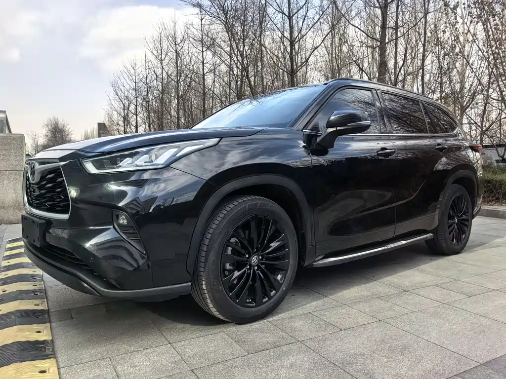 Toyota Highlander 2023