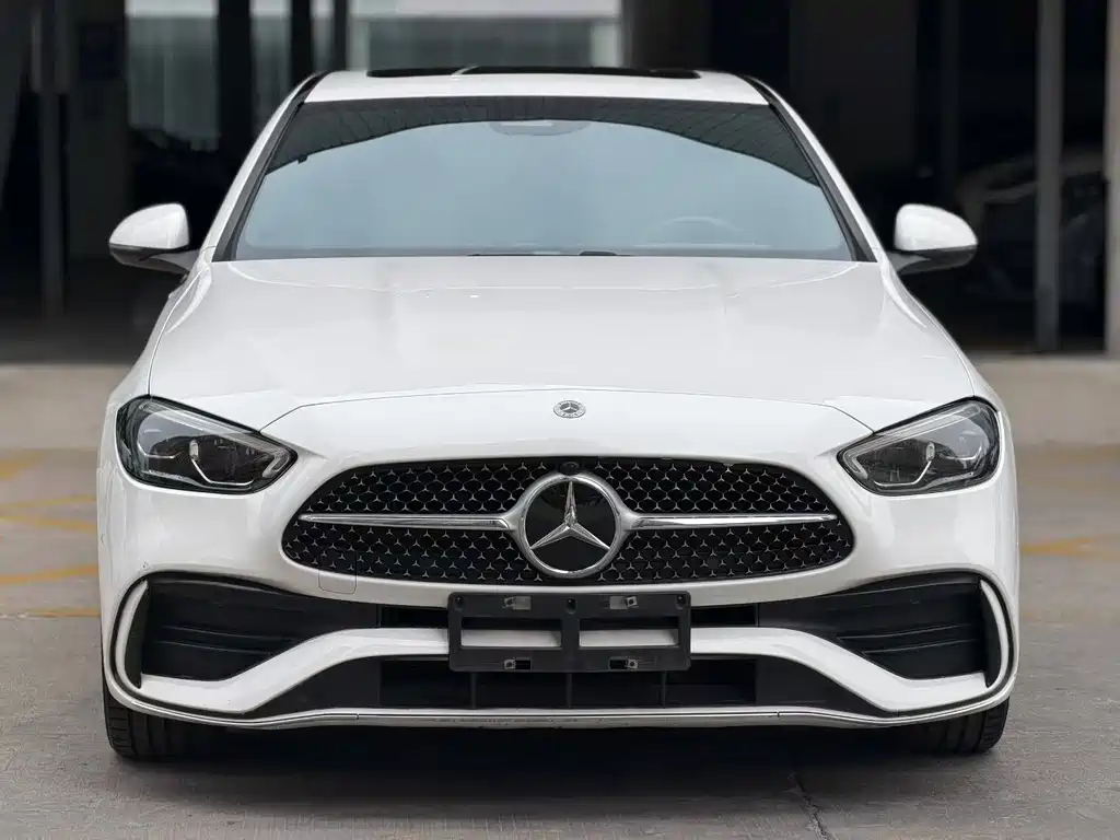 Mercedes-Benz C-Class — миниатюра 2
