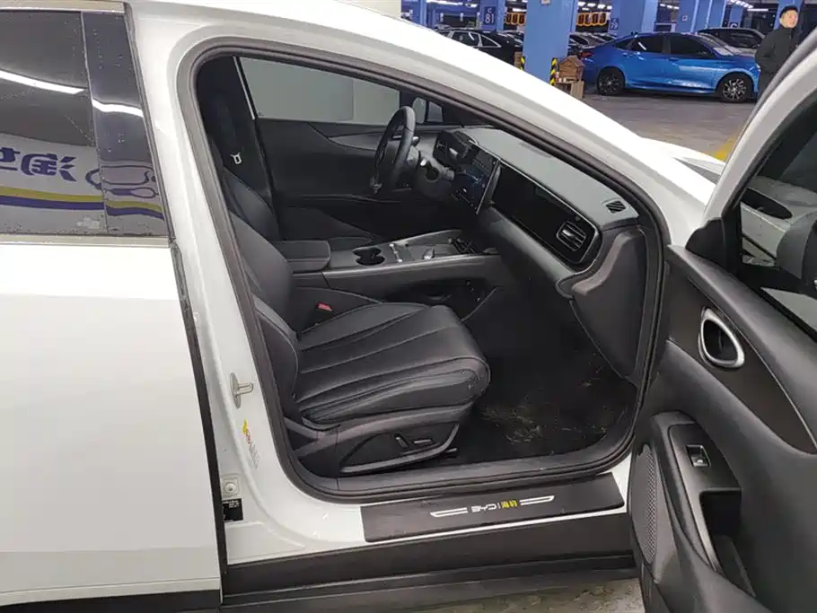 BYD SEAL 06 NEW ENERGY